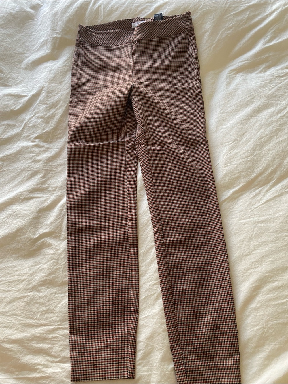 Slim Fit Women’s Trouser/Leggings in Houndstooth